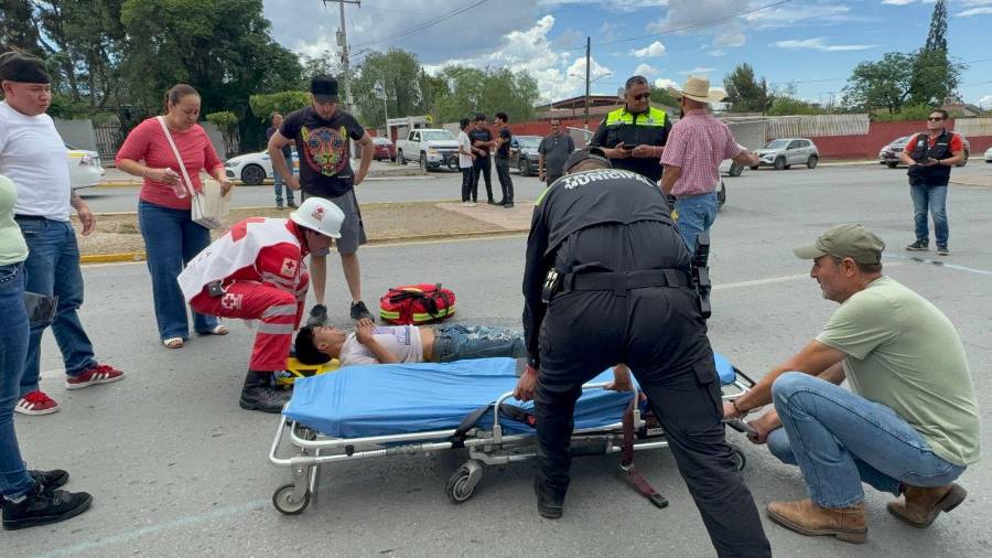 El joven fue trasladado a un hospital para su atención médica.