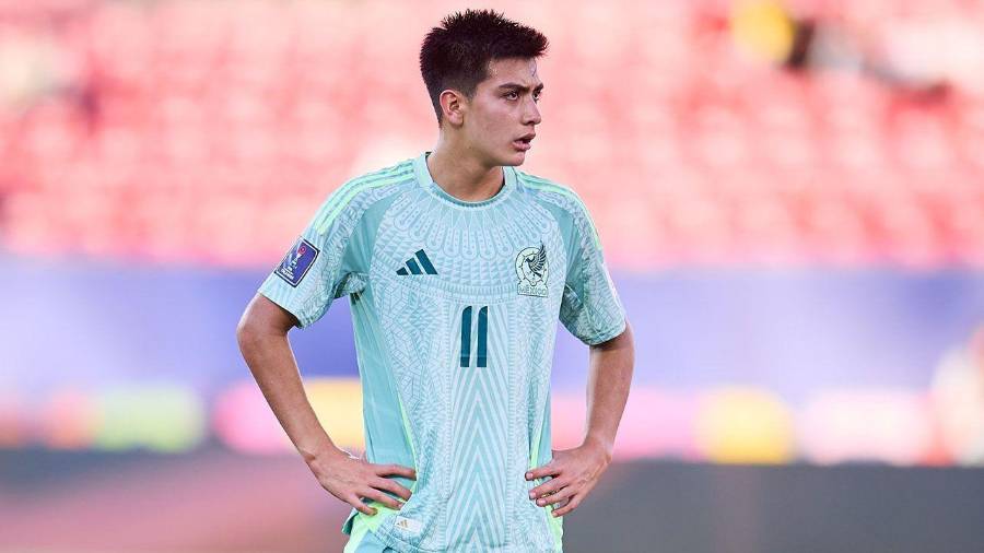 Gilberto Mora sigue ganando adeptos con su futbol, que califican como superior y ya le siguen la pista como mayor interés en Europa.