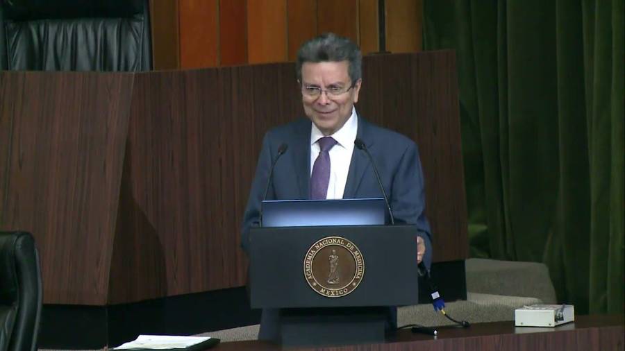 El ajuste en Cofepris ocurre en un momento en que el gobierno ha insistido en fortalecer la regulación sanitaria.