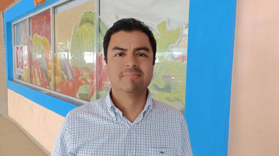 Héctor Rodríguez López, empresario comercial, analiza el impacto de la nueva normativa en la competitividad de la frontera.