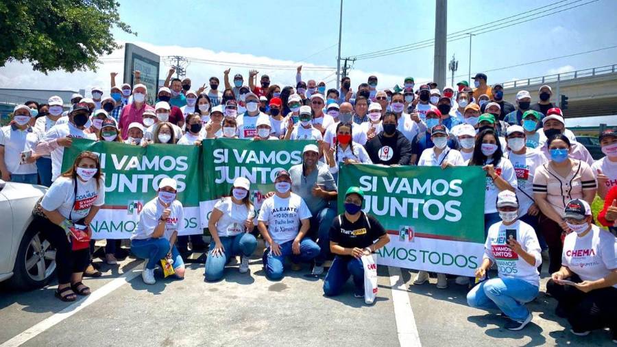 Simpatizantes de Chema Fraustro activan a Saltillo en 12 cruceros