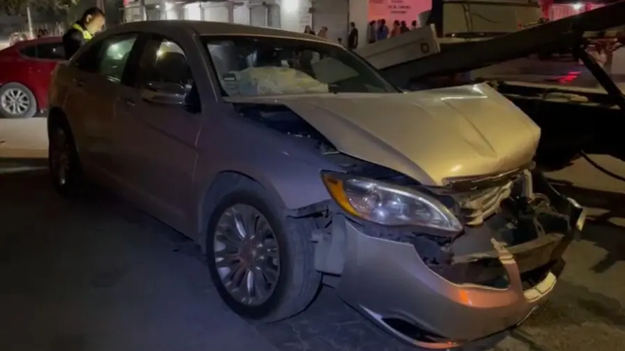 Tres vehículos estuvieron involucrados en el accidente registrado durante la noche del jueves en Prolongación Géminis.