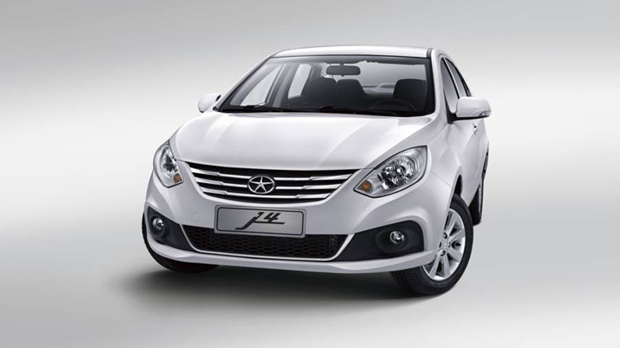 Ante desdén de Ford y otras armadoras, Carlos Slim fabricará autos chinos en México