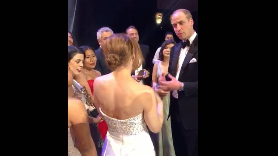 El príncipe William de Inglaterra se encuentra con Alfonso Cuarón, Marina de Tavira y Yalitza Aparicio