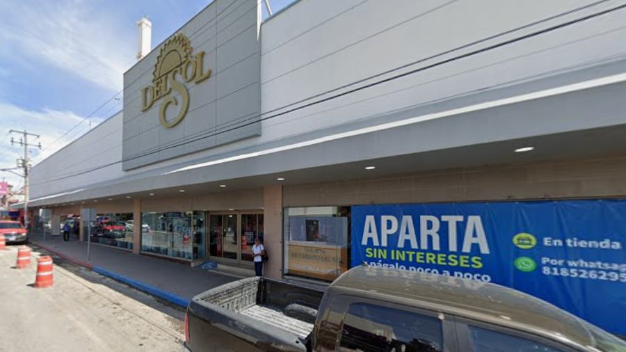 Personal de seguridad activó el protocolo al detectar la conducta sospechosa.