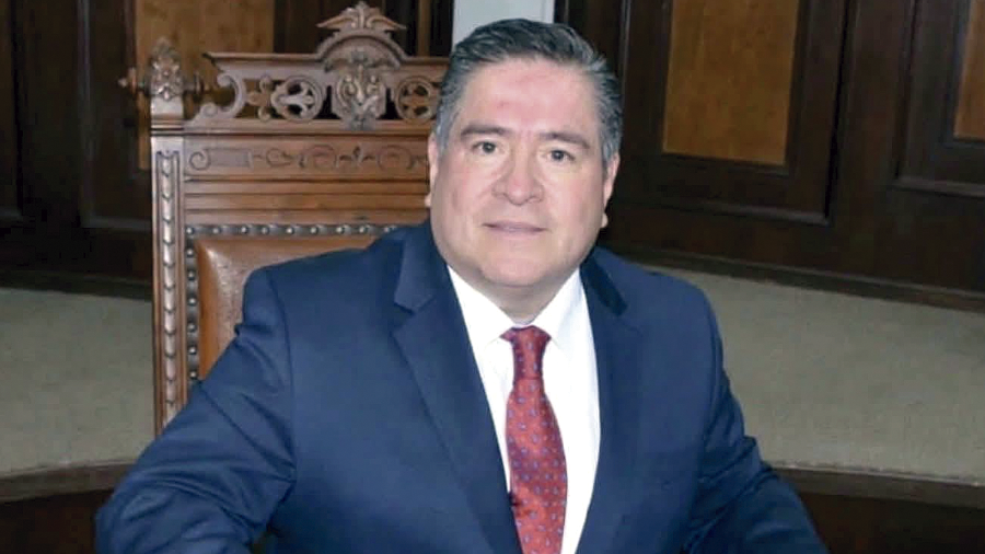 Tras el fallo del Tribunal Electoral, el Congreso fue notificado este viernes, por lo que deberá acatar la resolución y llamar nuevamente al legislador