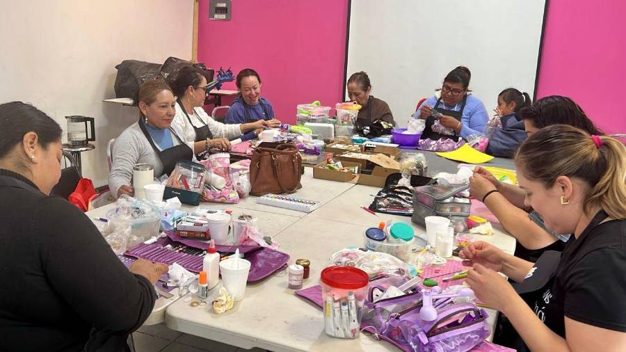 Los cursos se imparten en distintos centros comunitarios del municipio.