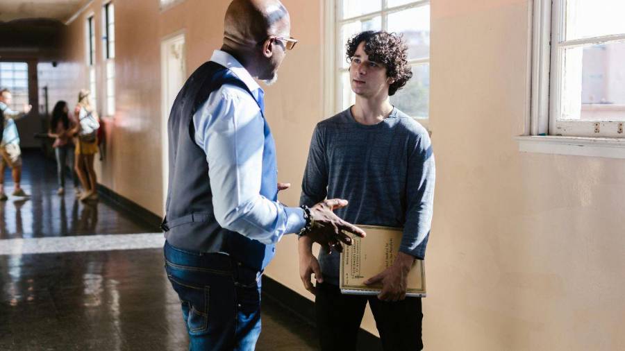 Elegir es un proceso que conlleva escuchar y reflexionar.