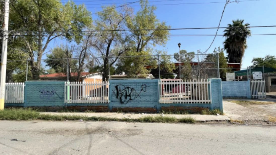 Autoridades educativas revisan las condiciones de los planteles tras detectar daños en 16 escuelas.