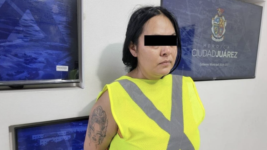 La mujer fue identificada como Aurora M. C., de 38 años, y quedó detenida por elementos de la Secretaría de Seguridad Pública Municipal.