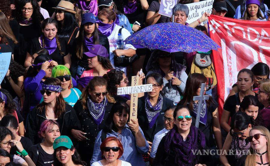 $!Un tsunami de miles de mujeres piden fin a la violencia de género, mira estas imágenes