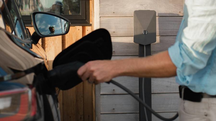 América Latina metió el acelerador en la carrera hacia la electromovilidad y México va en el penúltimo lugar este año.
