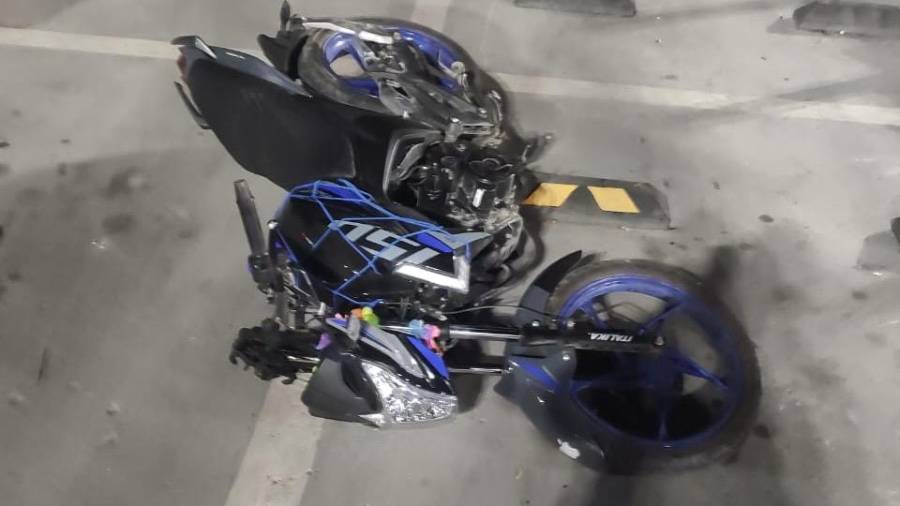 Elementos de Tránsito Municipal acudieron al lugar del accidente para tomar conocimiento y realizar las diligencias correspondientes.