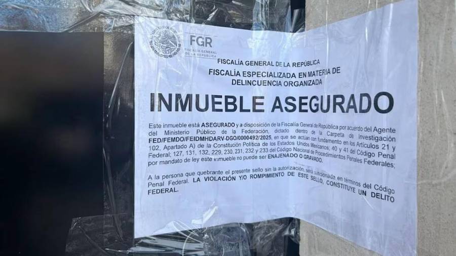 Autoridades no se han detallado públicamente los delitos específicos que se investigan.