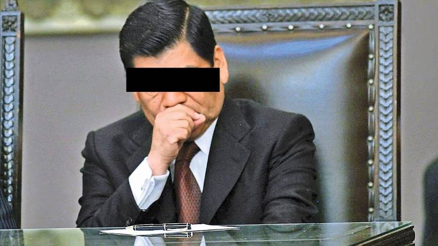 Mario Marín se encuentra preso desde febrero de 2021, acusado de haber torturado a Lydia Cacho, quien expuso en su libro “Los demonios del Edén” una red de pederastas de la que señala a Marín de formar parte.