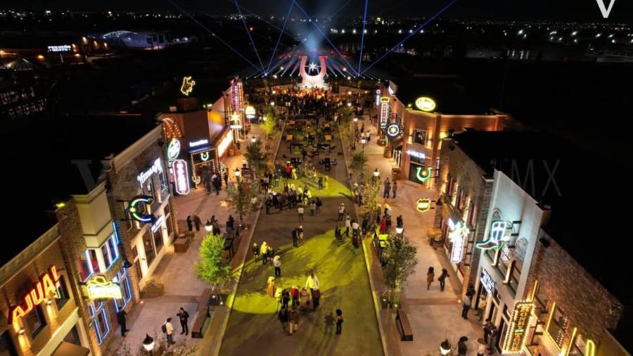 El Rodeo Saltillo concluyó con más de 125 mil visitantes, entre ellos turistas nacionales y extranjeros.