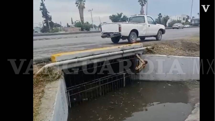 Autoridades de Ramos Arizpe advirtieron que personas en situación de calle continúan ingresando a drenajes pluviales pese a las barreras instaladas en distintos sectores.