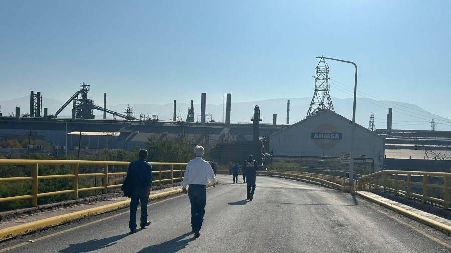Las instalaciones de AHMSA en Monclova continúan consumiendo energía para labores mínimas de seguridad y administración.