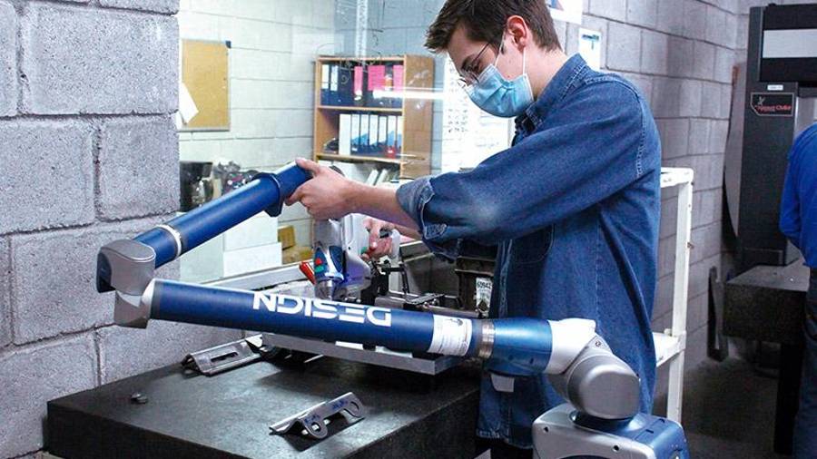 Indicó que ya se han cerrado algunas inversiones este año algunas son del giro automotriz, de manufactura y electrodomésticos.