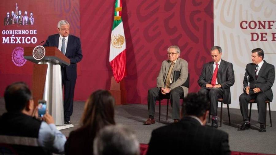 Presidencia de México suma 36 contagios y un muerto por COVID-19