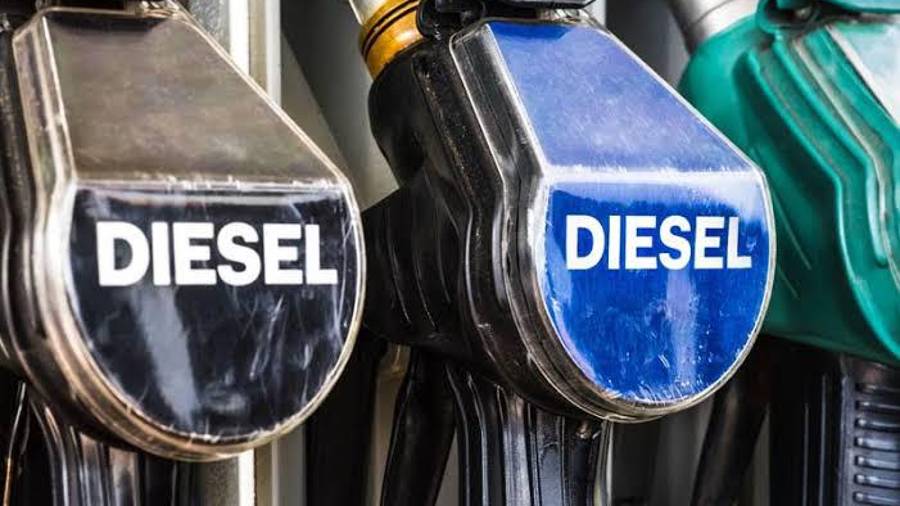 El secretario del Tesoro de Estados Unidos, señaló que los funcionarios están evaluando la medida según su impacto en la capacidad de refinación con que cuenta el país