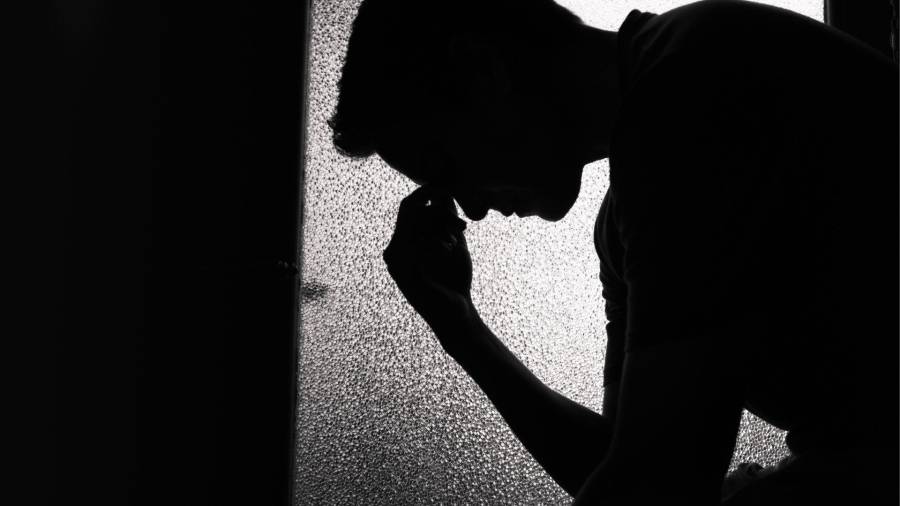 La Fiscalía mantiene abierta la investigación del caso, luego de que de manera preliminar se señalara que podría tratarse de una muerte autoinfligida ocurrida en el centro de la ciudad.