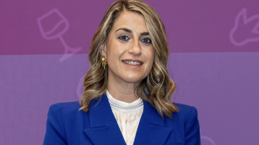 Lydia María González, directora de Turismo Municipal de Saltillo, advirtió que el uso indebido de marcas relacionadas con el Mundial 2026 puede derivar en sanciones económicas severas para los negocios locales.