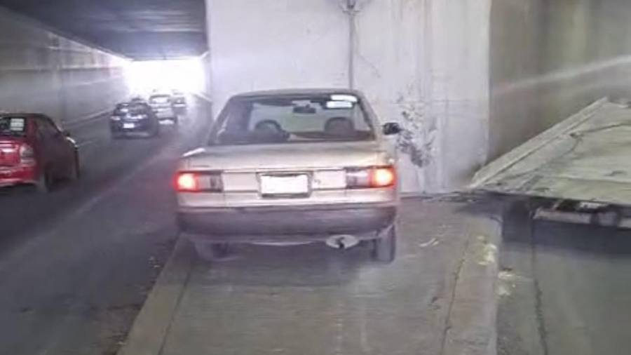 El auto fue retirado con grúa