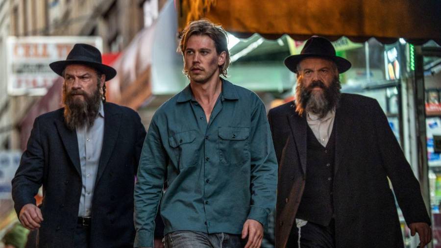 Aronofsky demuestra que incluso en el caos se puede encontrar estilo, particularmente en una cinta exenta de redención.