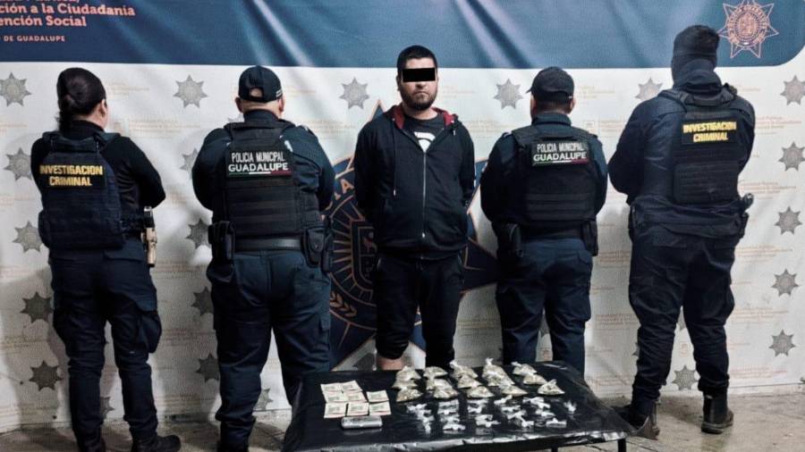 Elementos de la policía de Guadalupe utilizaron vigilancia aérea con drones para ubicar y detener al conductor de un taxi presuntamente vinculado con robos a pasajeros