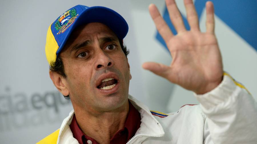 Capriles anuncia su retiro de la alianza opositora en Venezuela