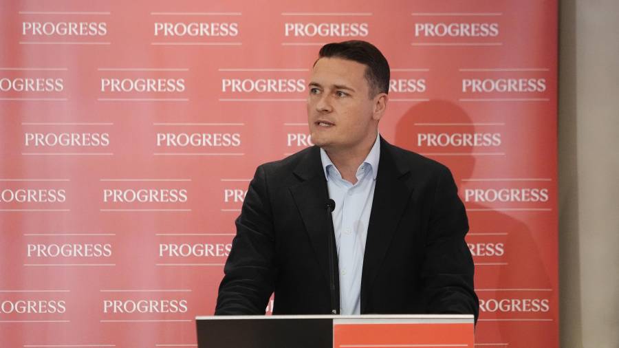 Wes Streeting interviene en la Conferencia Progress celebrada en Convene, Londres.