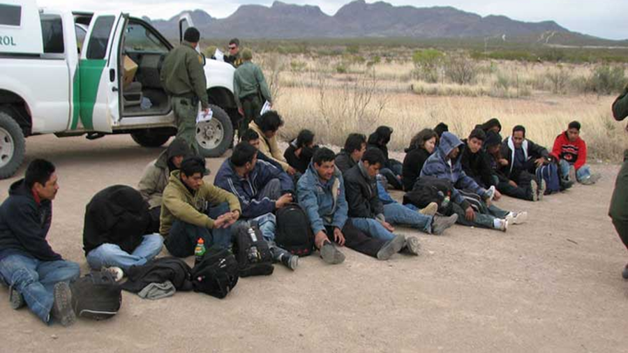 Detención de migrantes en el cruce Sonora-Arizona suma 16 mil detenciones.