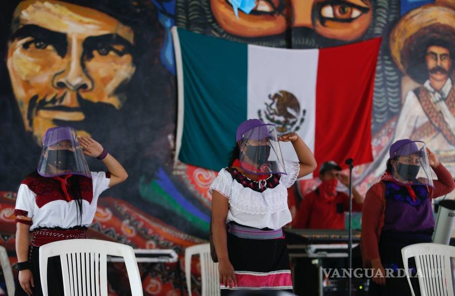 $!Una delegación del EZLN inicia un viaje simbólico para “invadir” a Europa