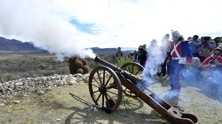 Autoridades civiles, militares y representantes internacionales participarán en la ceremonia conmemorativa en el campo histórico de La Angostura.