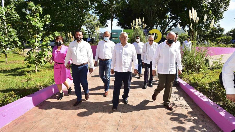 Se trata del segundo gobernador saliente en ser convocado al gobierno federal. Ayer, tanto la Secretaría de Relaciones Exteriores, como el propio presidente confirmaron que el mandatario saliente de Sinaloa Quirino Ordaz Coppel ha sido propuesto como embajador de México en el Reino de España en sustitución de María Carmen Oñate Muñoz.