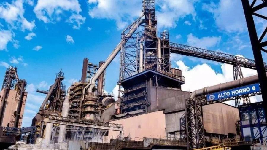 La subasta forma parte del proceso de concurso mercantil que siguen Altos Hornos de México y Minera del Norte.