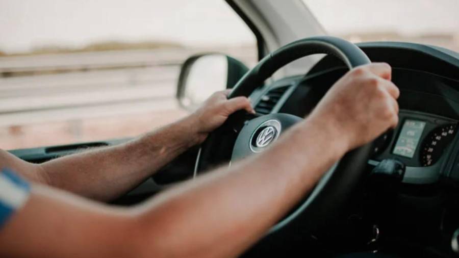 Los accidentes durante la temporada de lluvias no dependen únicamente de la pericia de los conductores, sino también de factores externos que afectan la seguridad vial.
