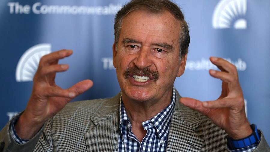 &quot;Es una mentada de madre&quot; mando militar de la Guardia Nacional: Vicente Fox