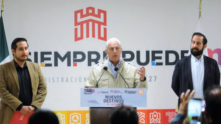 A partir del 9 de enero se fortalecerá la conectividad aérea entre Torreón y Monterrey, informó el Alcalde.