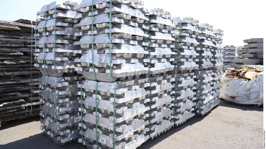 La industria del aluminio genera más de 200 mil empleos directos y más de un millón de empleos indirectos en México, destacó.