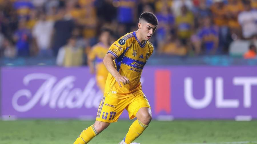 La posible llegada de Guillermo Almada al América ya comienza a influir en la planeación deportiva del club, donde Juan Brunetta sería prioridad.