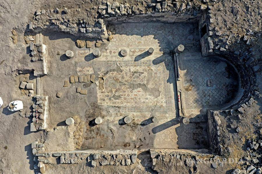 $!Mosaico encontrado en Galilea abre un debate sobre el milagro de los panes y los peces