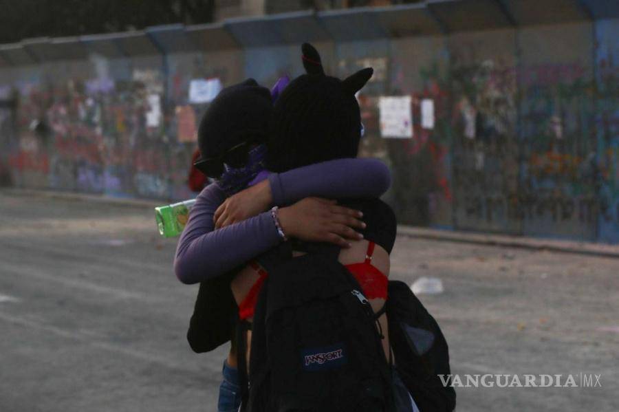 8M: Entre el dolor y la rabia con el grito de “Ni una más” miles de mujeres toman las calles en México (fotos)