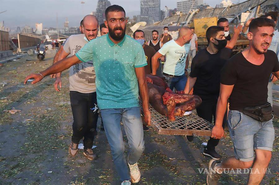 $!Así fue la fuerte explosión en una fábrica de pirotecnia de Beirut (fotos)