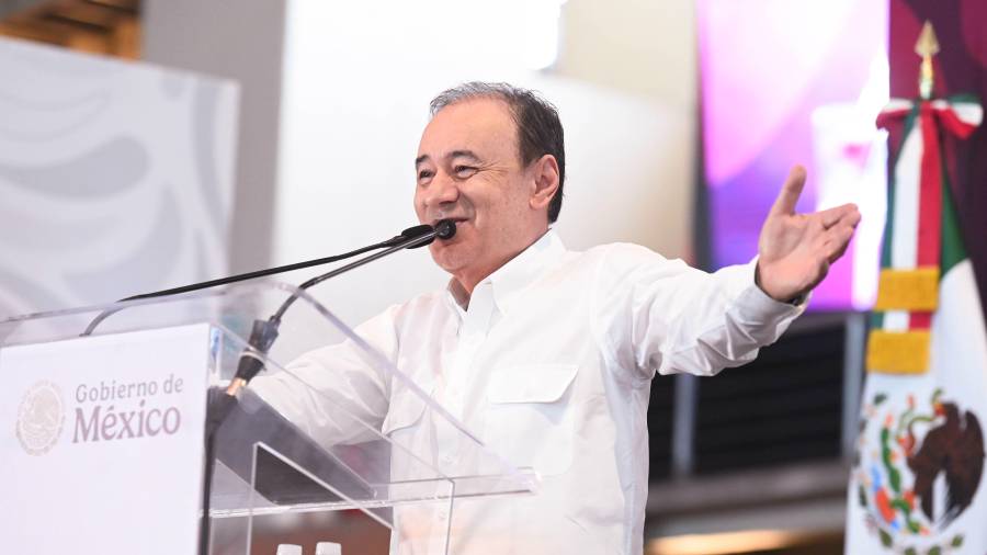 Durazo aseguró que Rogelio Piñeda, hijo de Guadalupe Taddei Zavala, su actual secretario particular, permanecerá en el cargo mientras.