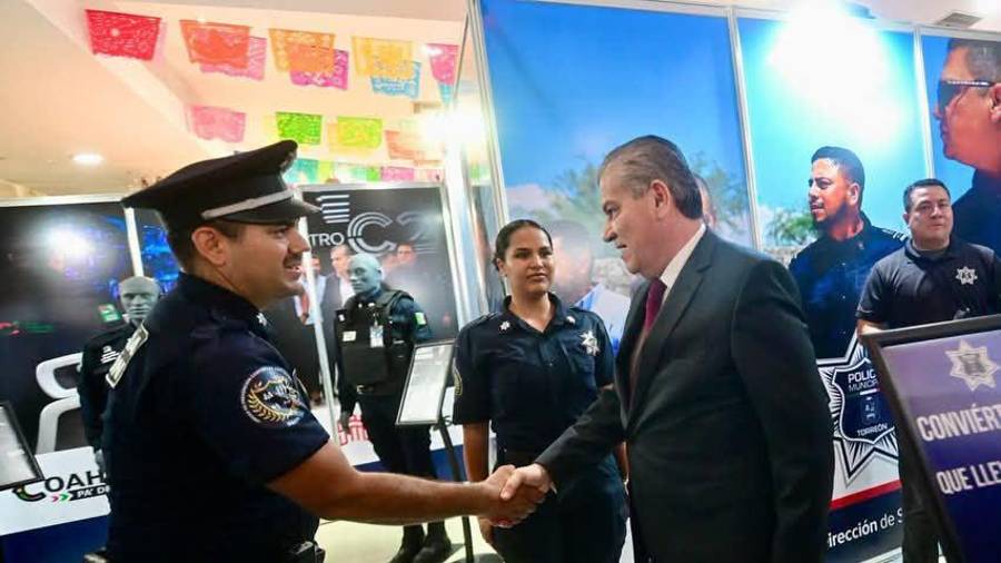 El operativo de seguridad se mantuvo durante toda la Feria de Torreón para atender a los asistentes.
