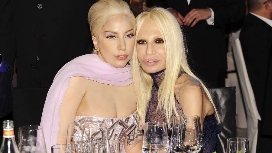 Lady Gaga será Donatella Versace