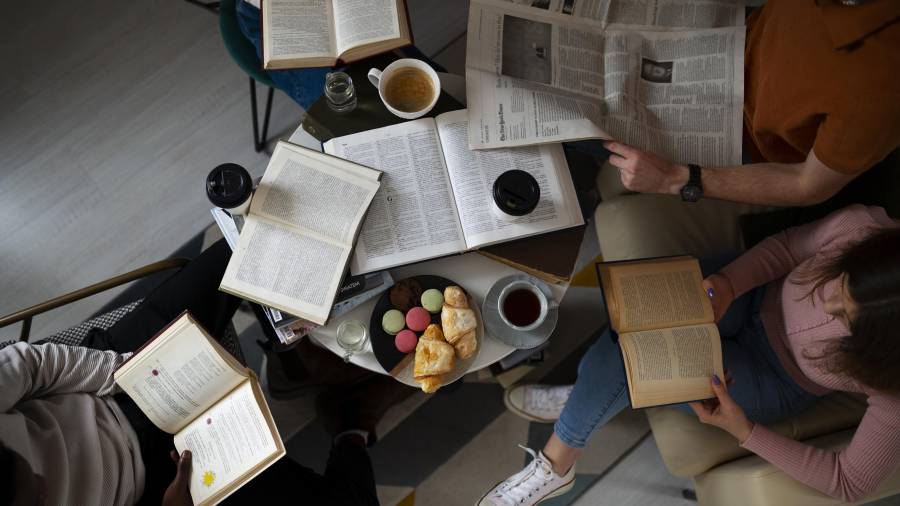 Los clubes de lectura en Saltillo no solo están fomentando el hábito de la lectura, sino que también están construyendo una comunidad.