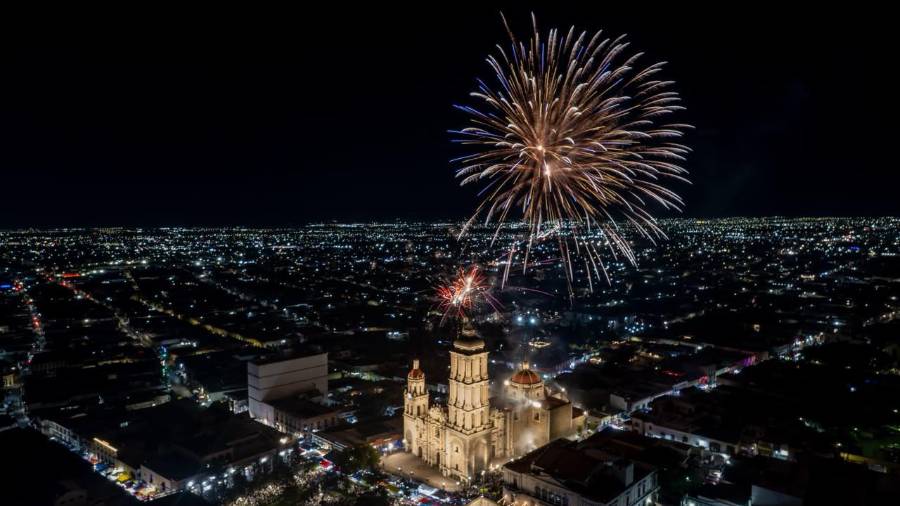 Entre fe, tradición y familia, Saltillo vive la Fiesta del Santo Cristo